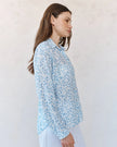 CLASSIC BUTTON DOWN SHIRT IN BLUE DITSY FLORAL PRINT