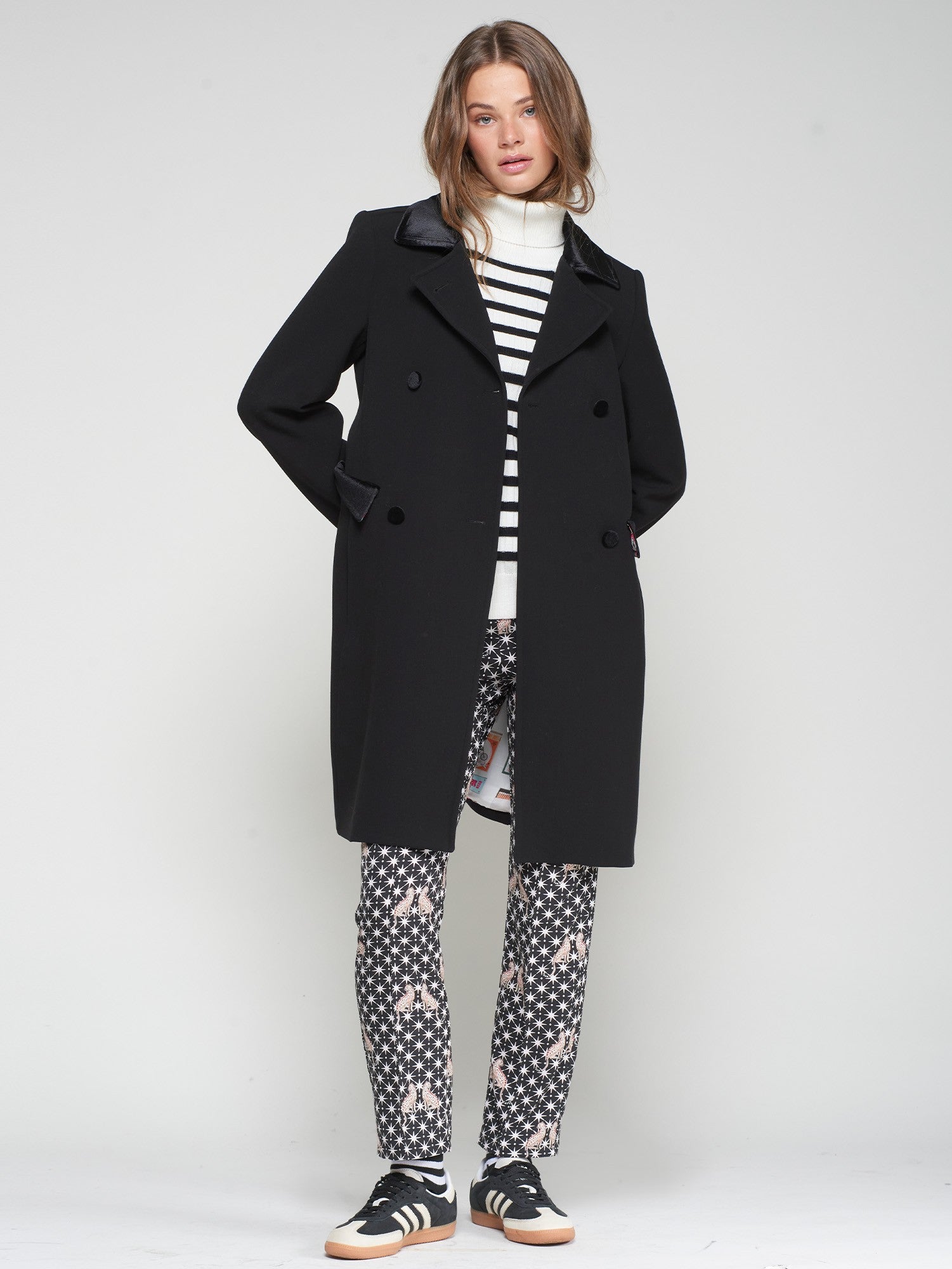 KATE VELVET DETAIL BACK BELT COAT