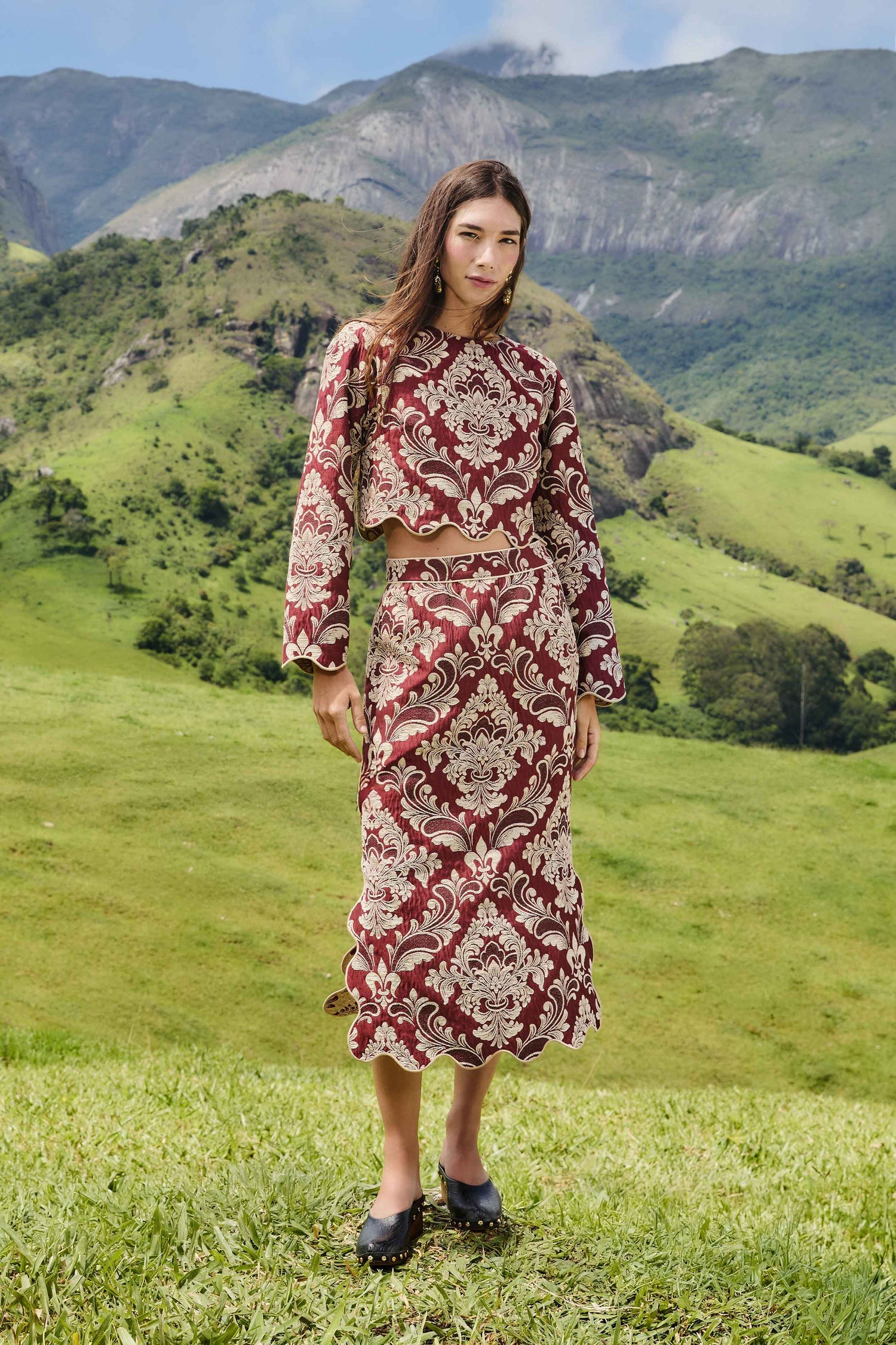 BICOLOR JACQUARD WAVES LONG SLEEVE TOP