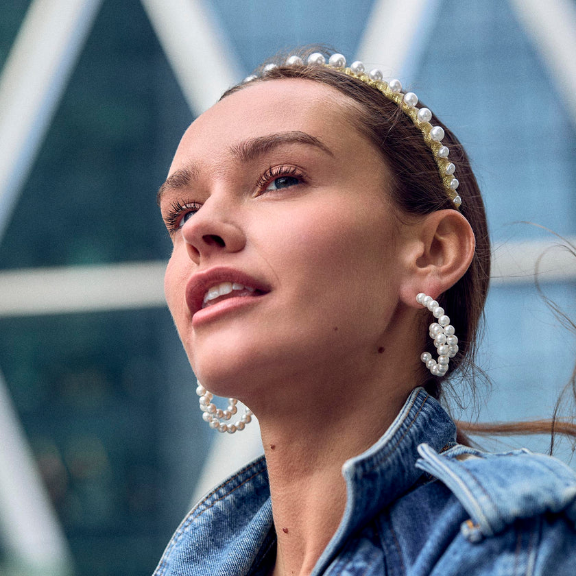 PEARL LOOP DE LOOP HOOP EARRINGS