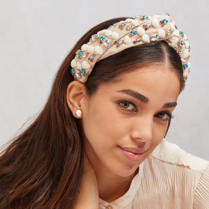 COLLECTOR PEARL STUD EARRING