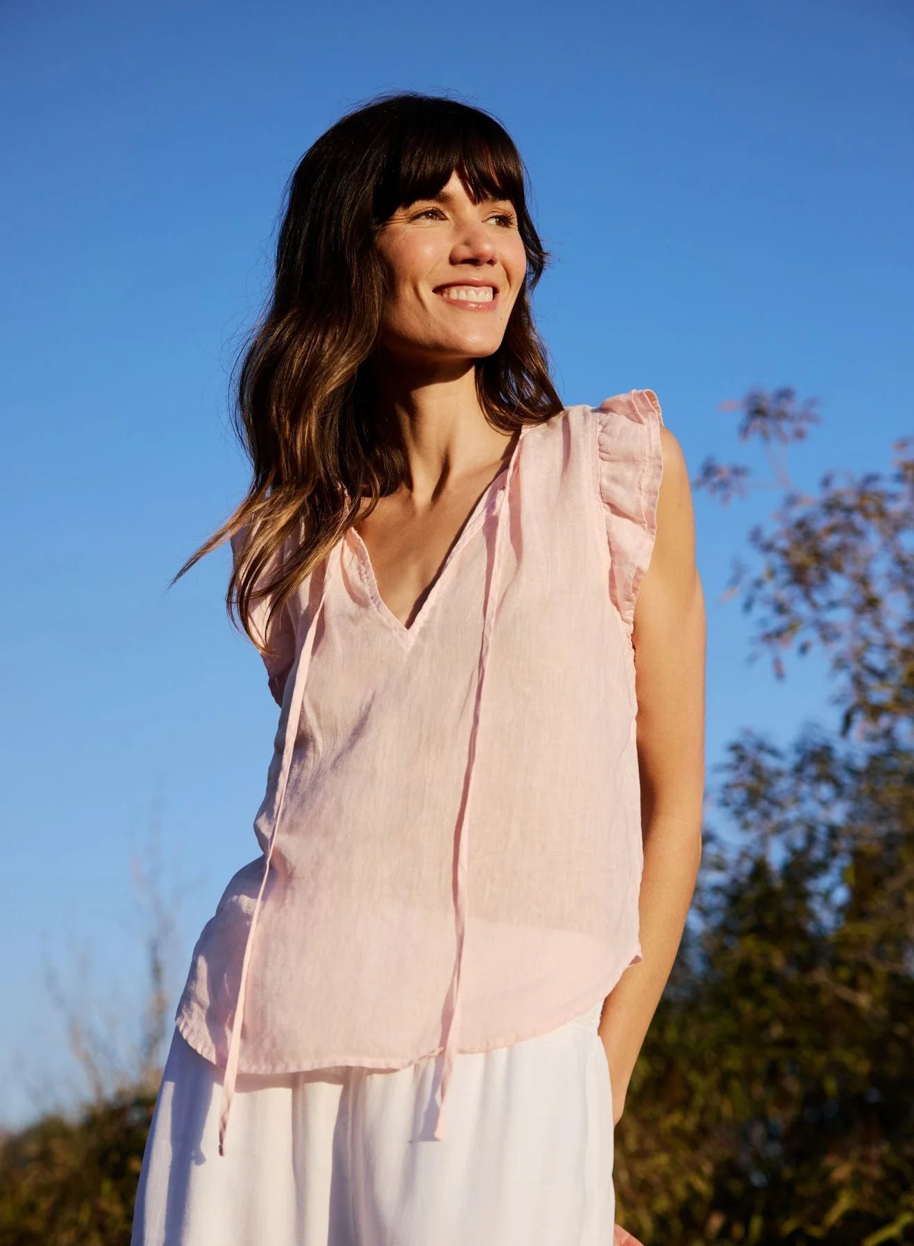 LINEN RUFFLE SLEEVE TOP