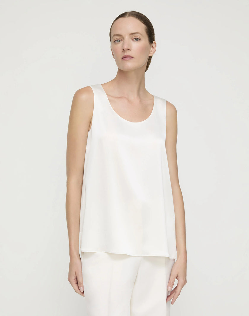 NOIR SATIN SLEEVELESS BLOUSE