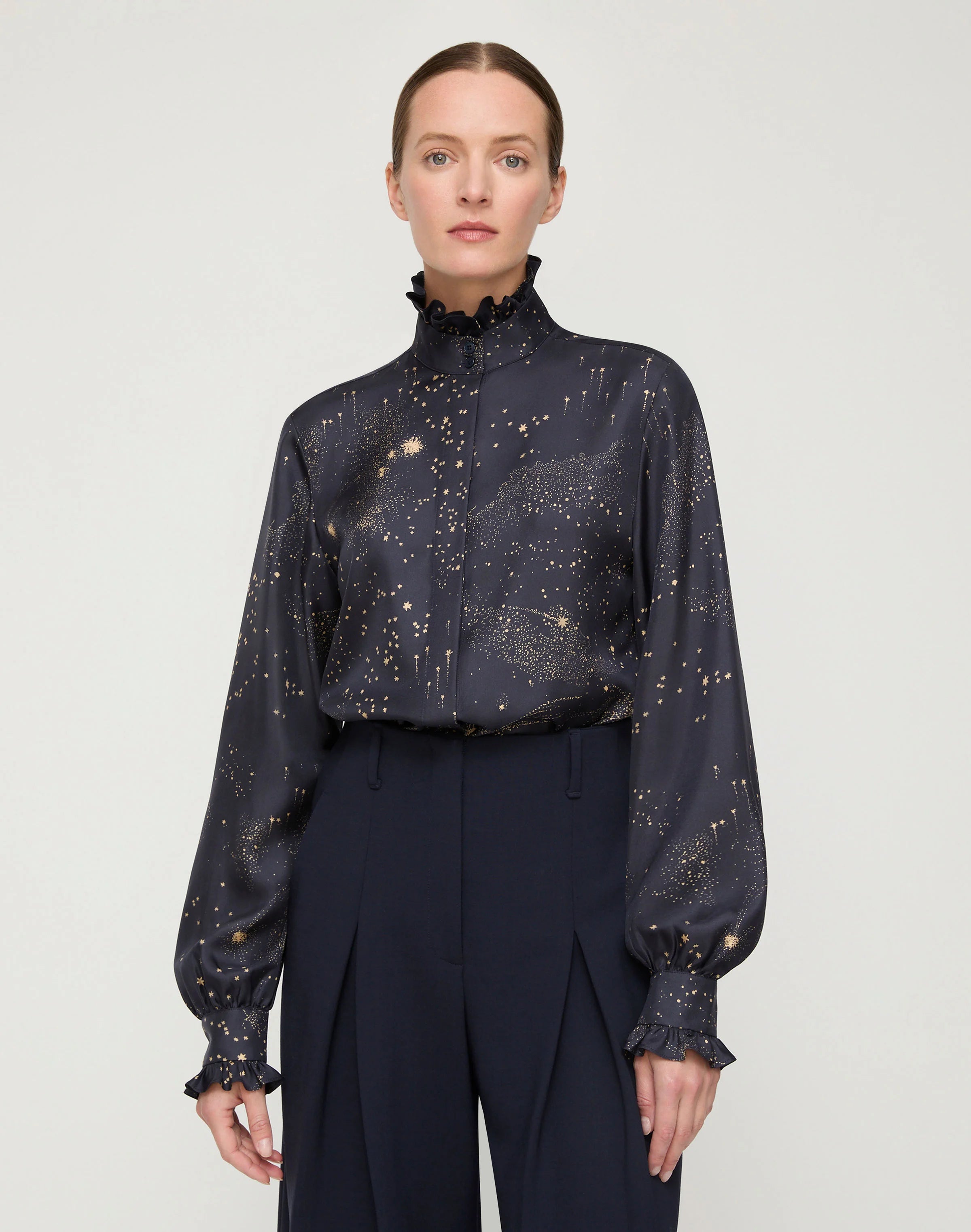 COSMOS PRINT SILK TWILL RUFFLE BLOUSE