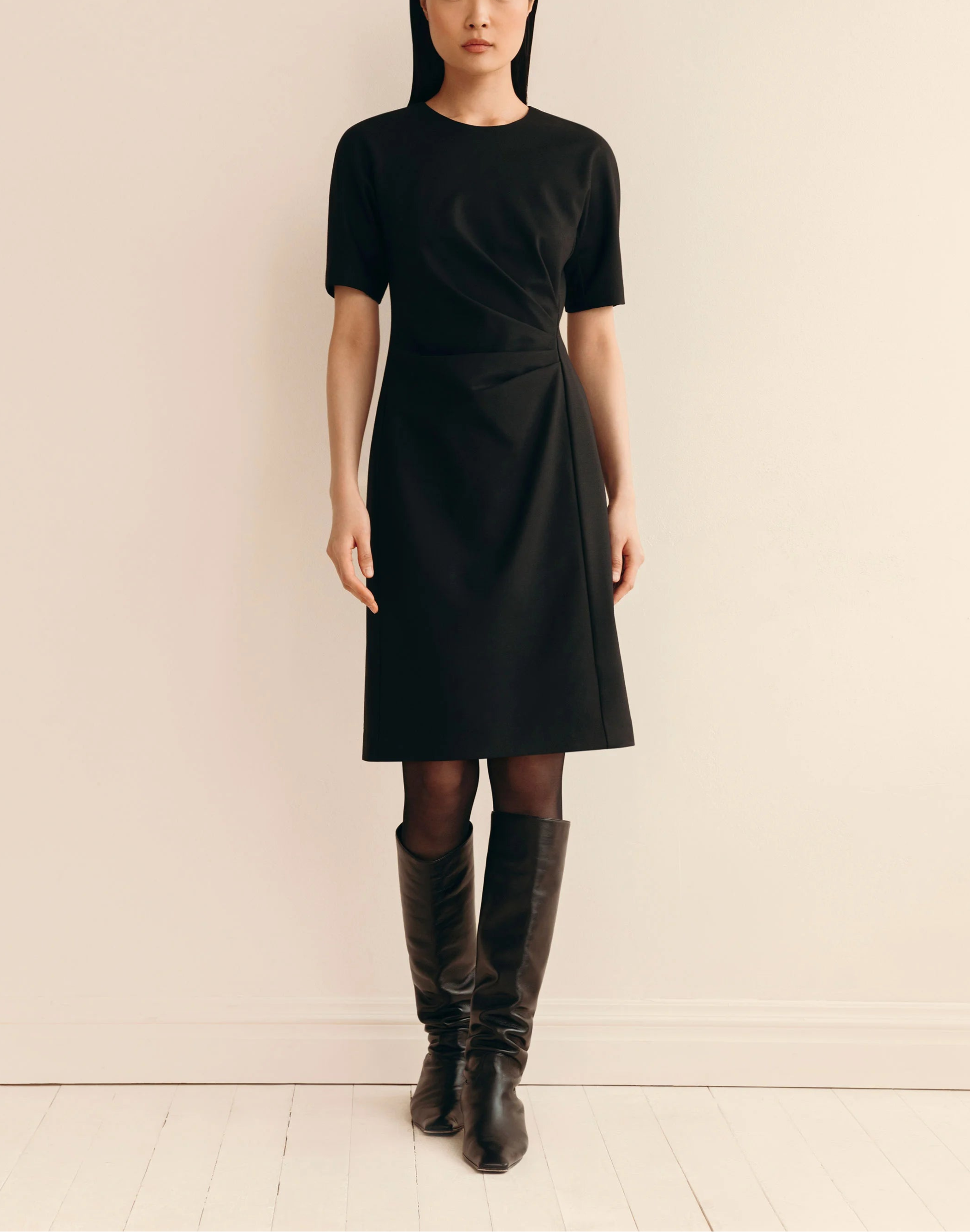 RESPONSIBLE STRETCH WOOL PLEATED WAIST SHORT SLEEVE  DRESS