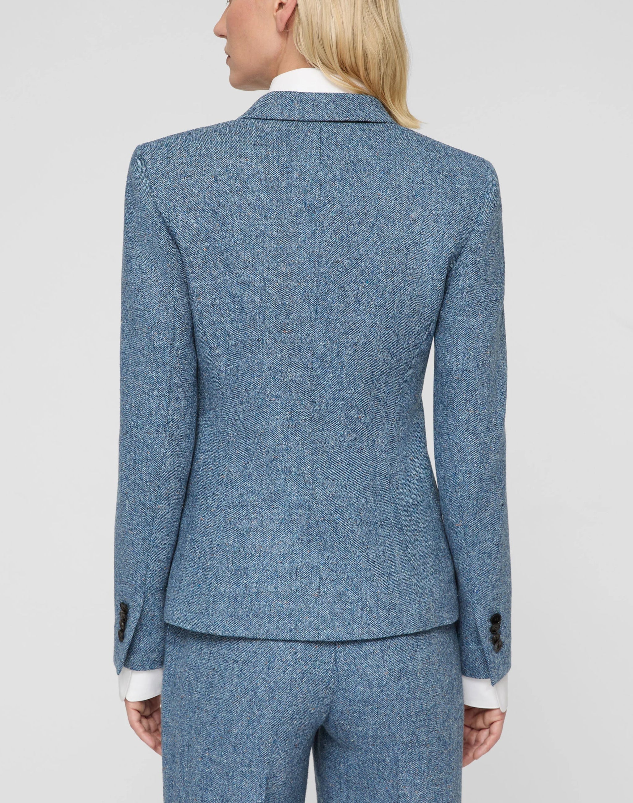 DONEGAL TWEED BUTTON FITTED BLAZER