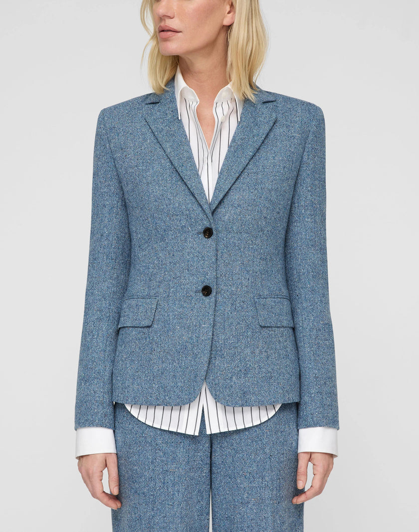DONEGAL TWEED BUTTON FITTED BLAZER