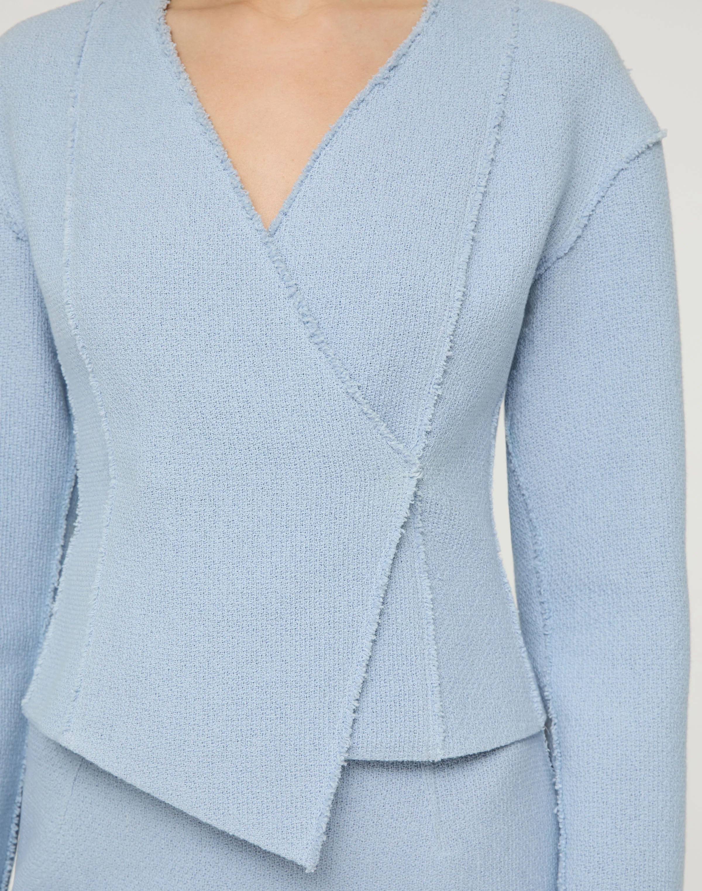 ORGANIC COTTON DOBBY ASYMMETRIC FITTED JACKET
