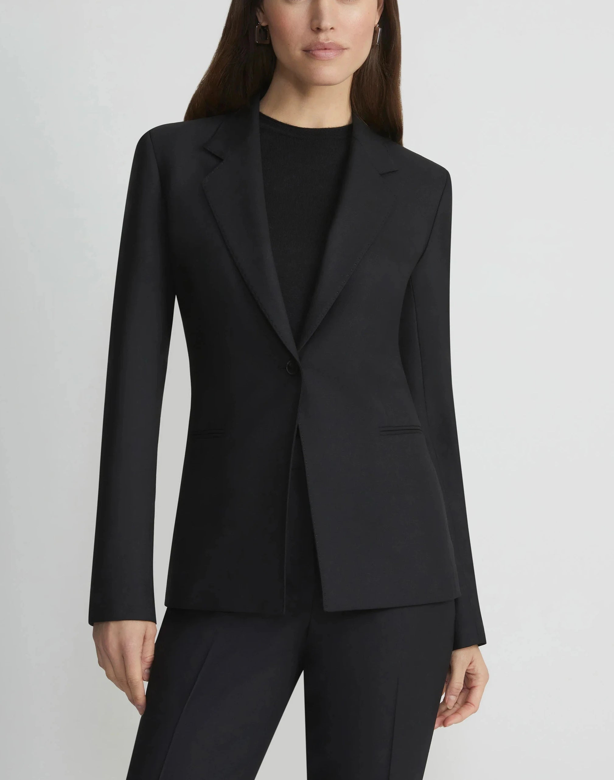 RESPONSIBLE STRETCH WOOL SINGLE BUTTON BLAZER