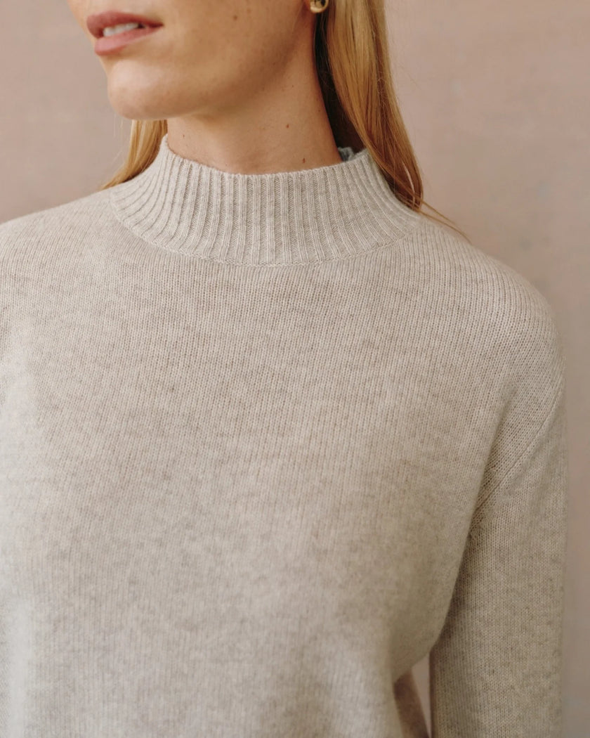 MOCK NECK SWEATER