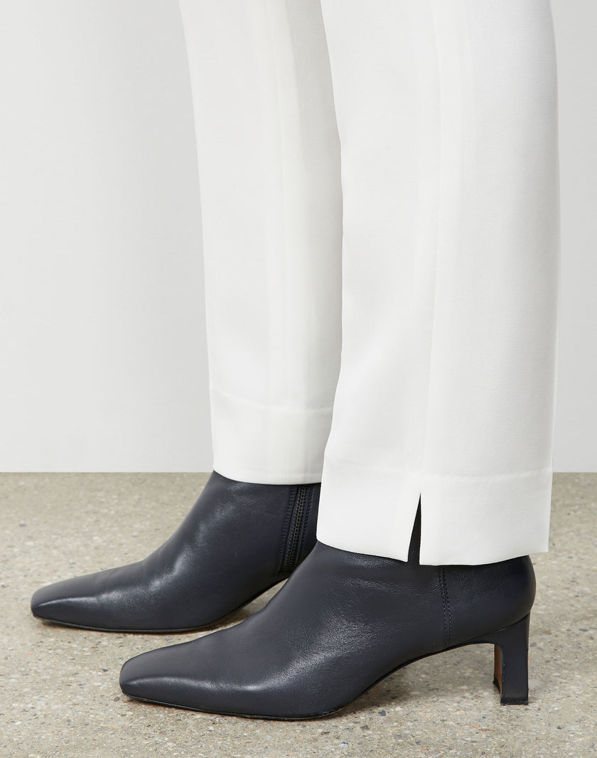 FINESSE CREPE BLEECKER PANT