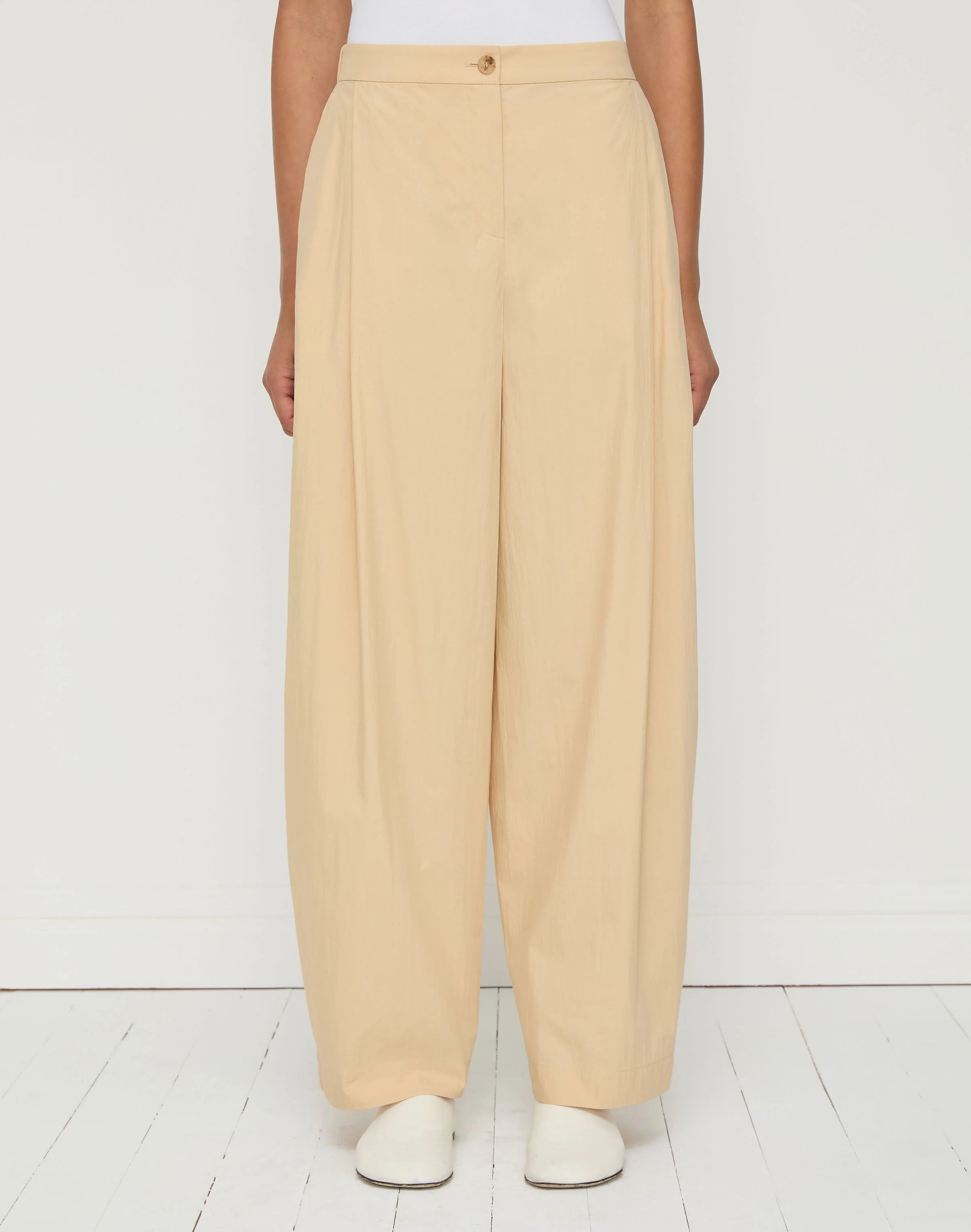 TRAVEL COTTON COOPER BARREL LEG ANKLE PANT