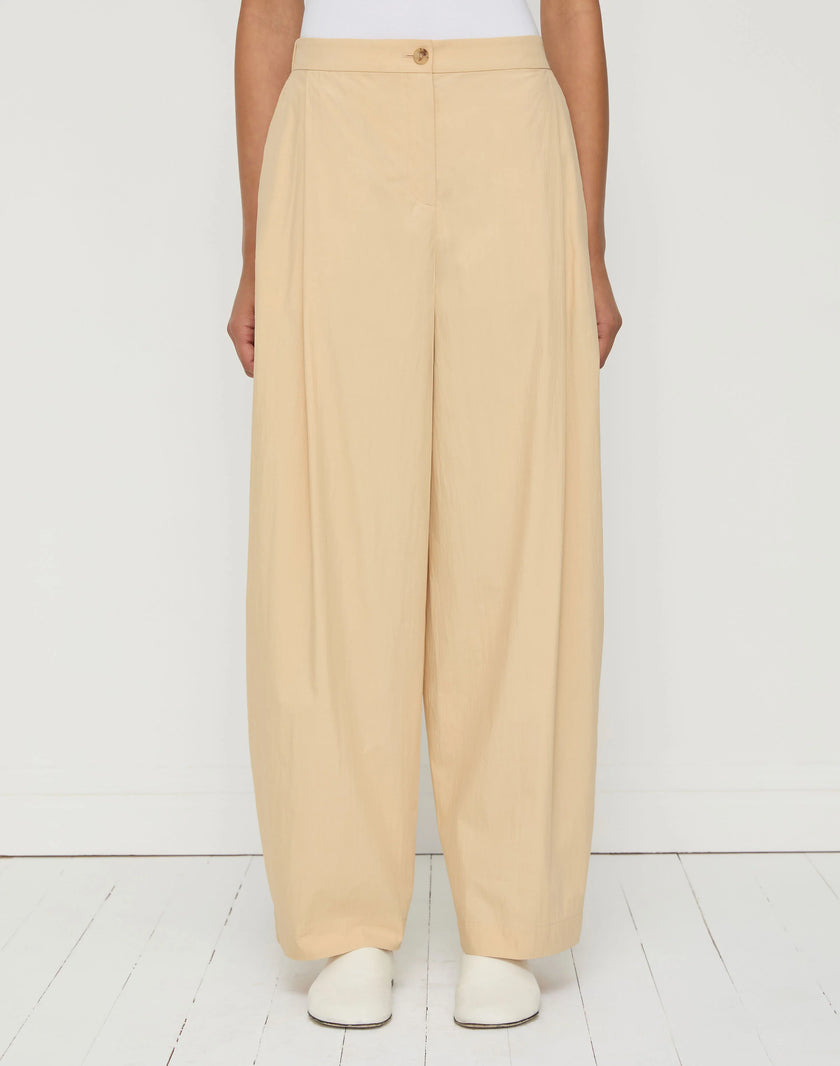 TRAVEL COTTON COOPER BARREL LEG ANKLE PANT