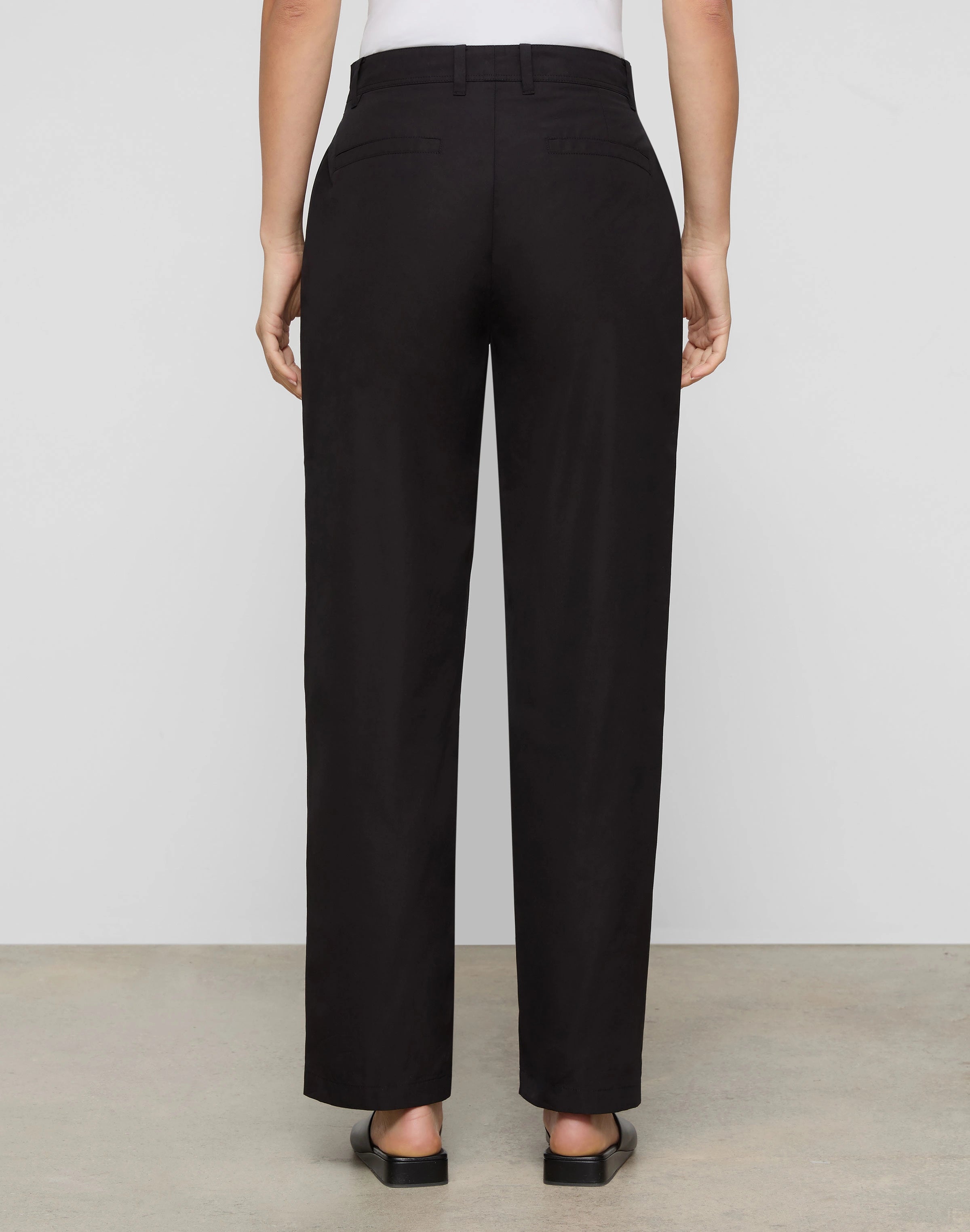 ORGANIC COTTON POPLIN KENT BARREL LEG PANT