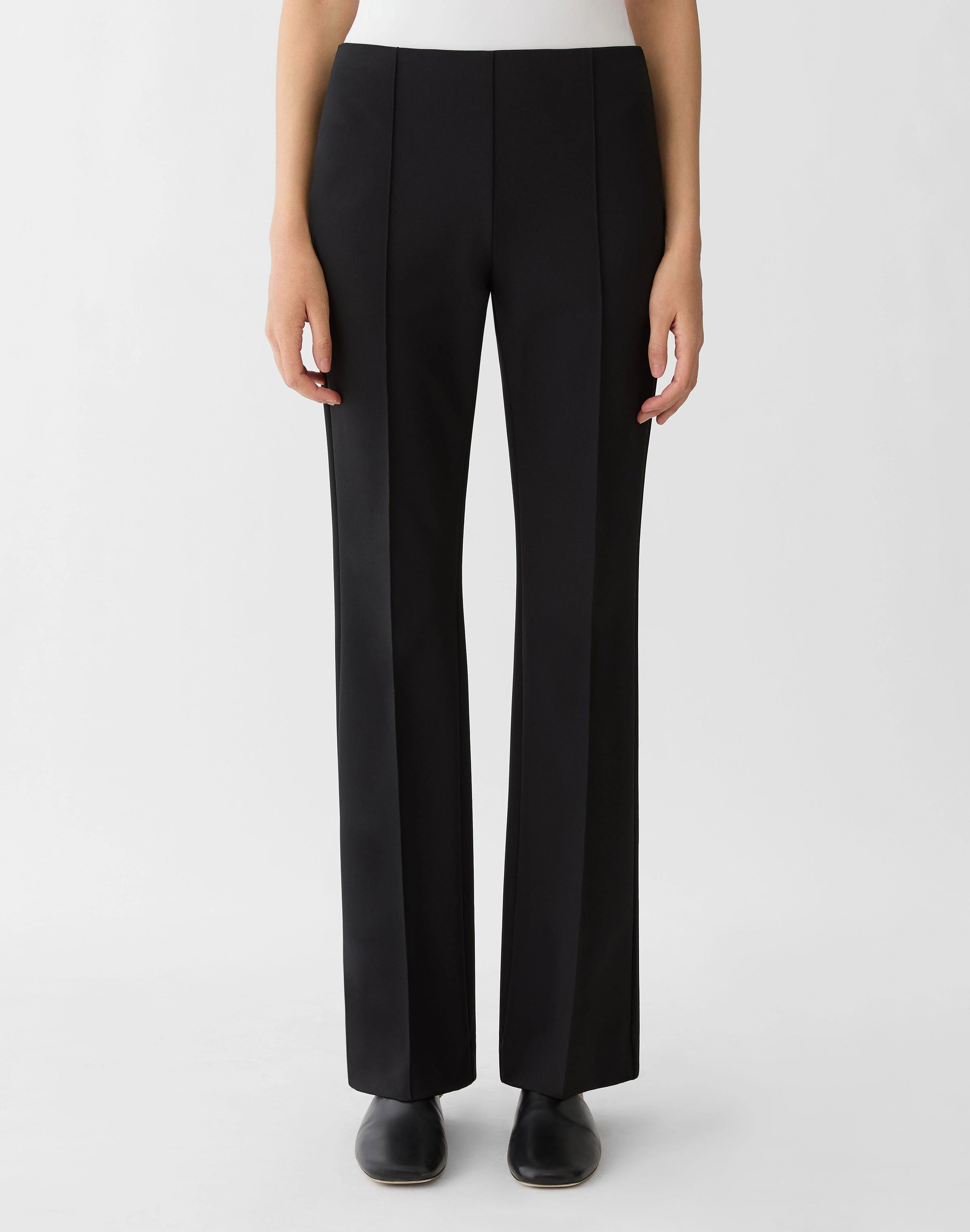 ACCLAIMED STRETCH GRAMERCY FLARE PANT