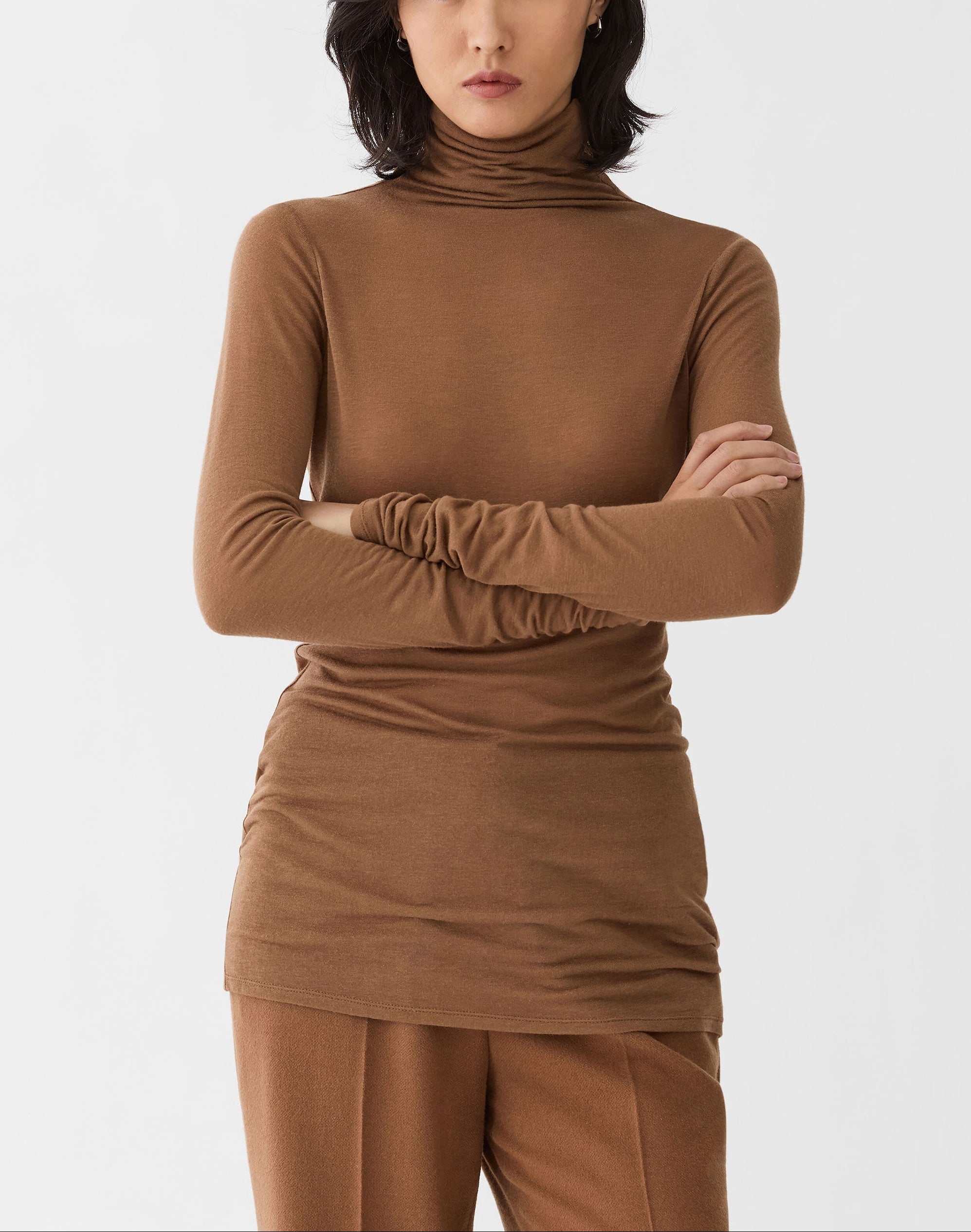 VISCOSE CASHMERE JERSEY ELONGATED FITTED TURTLENECK