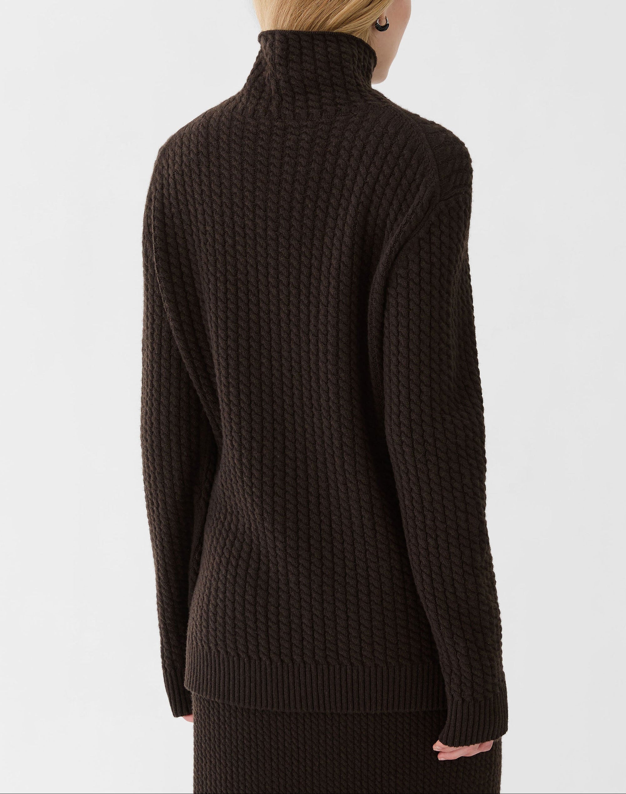 CABLED STAND COLLAR SWEATER