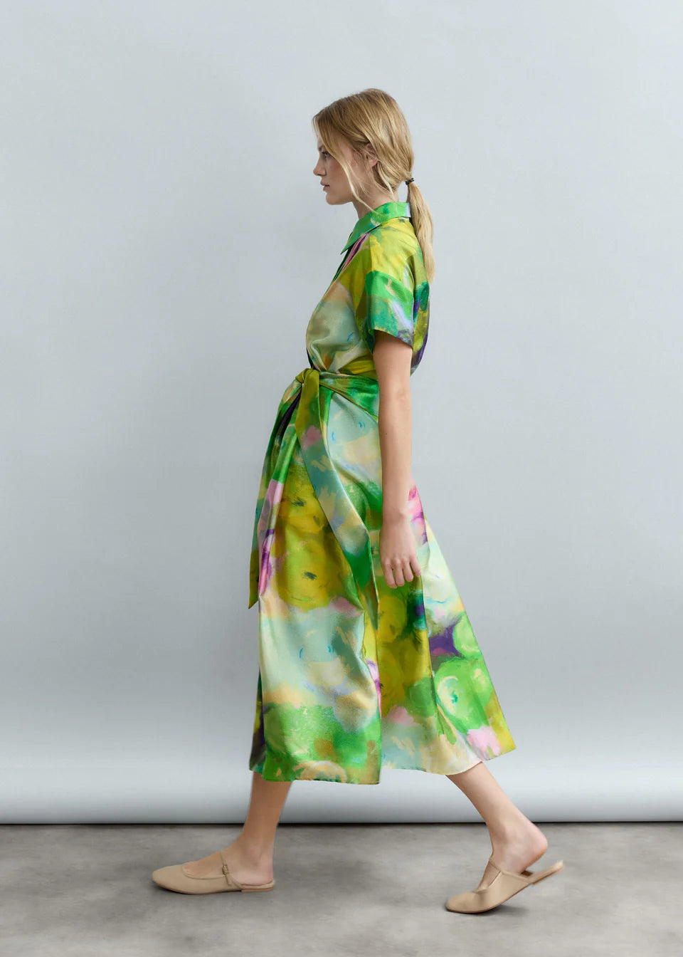 LONG SHIRT DRESS WITH BLOOMLIGHT PRINT AND FRONT PINTUCKS