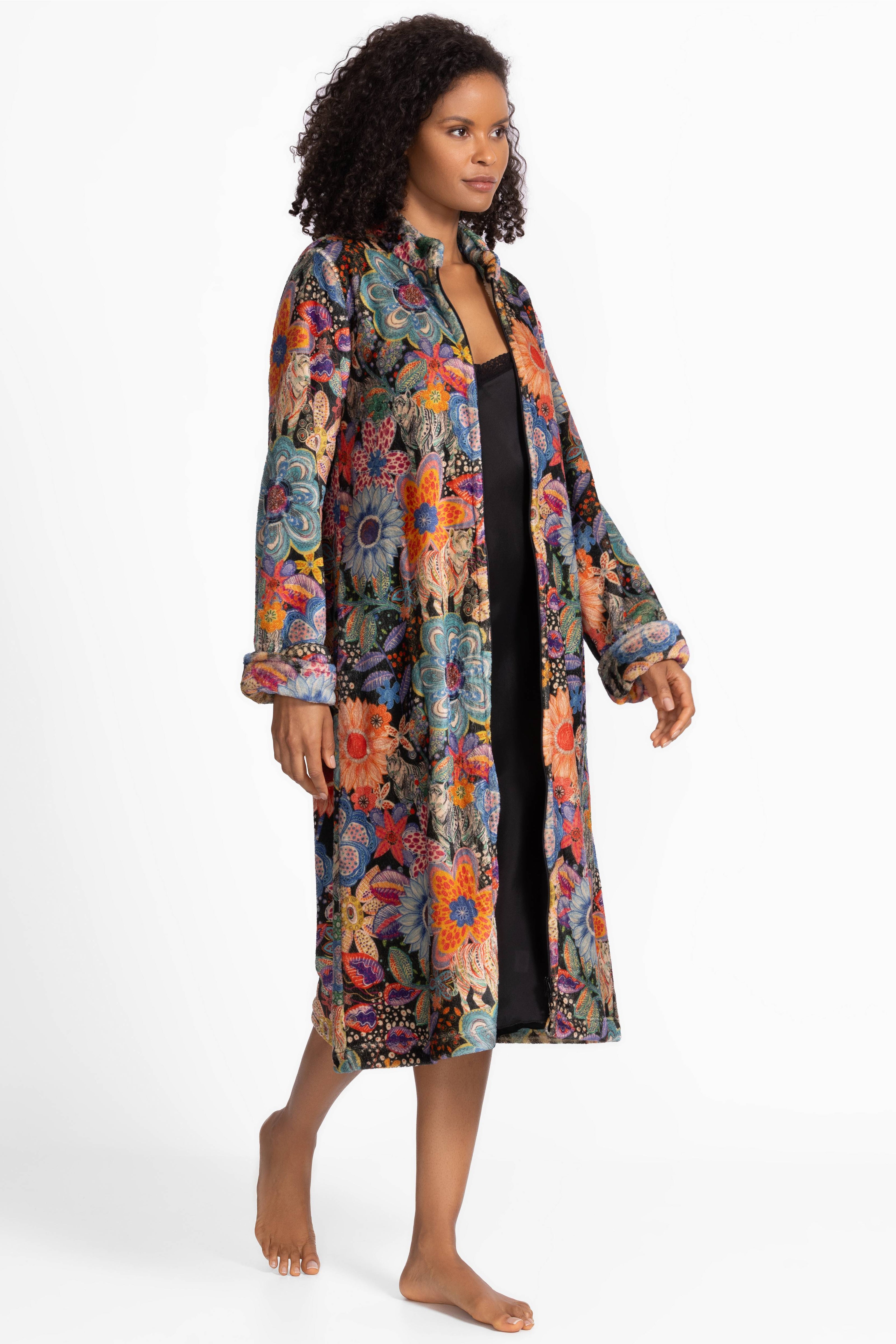 ZIP UP ROBE IN CAETANA
